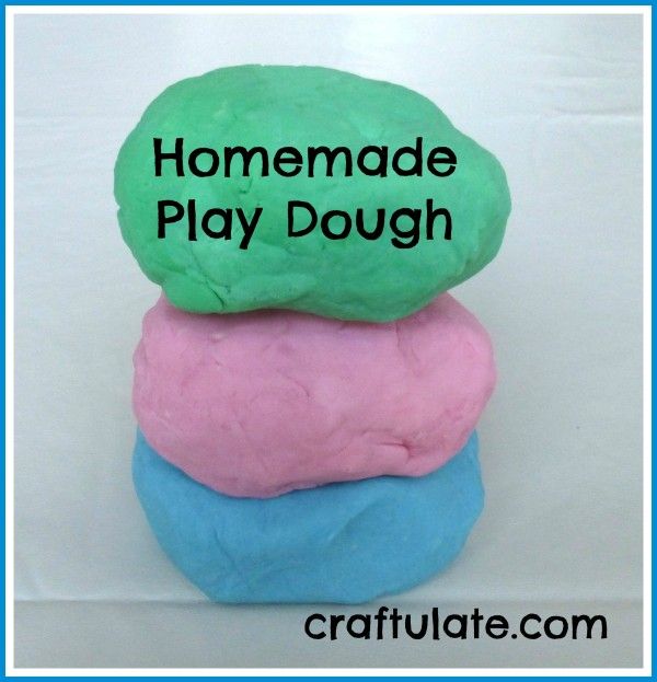 Craftulate: Homemade Play Dough