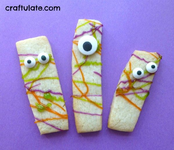 Toddler-Decorated Monster Cookies
