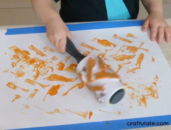 Tractor Track Prints - a fun art activity for kids!