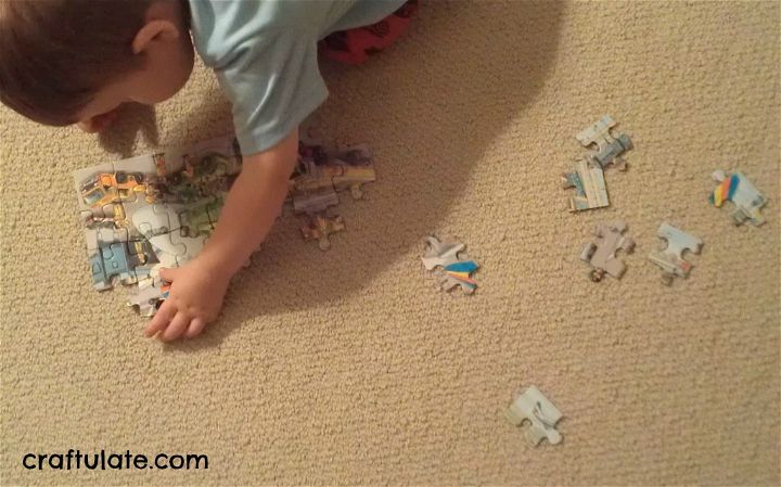 Playing with Puzzles [Fine Motor Fridays]
