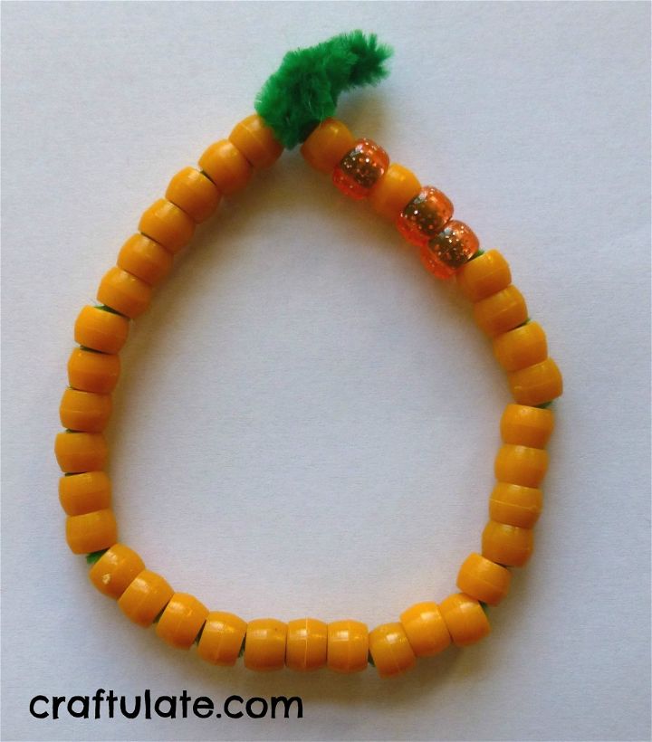 Pipe Cleaner and Straw Bracelets [Fine Motor Fridays]