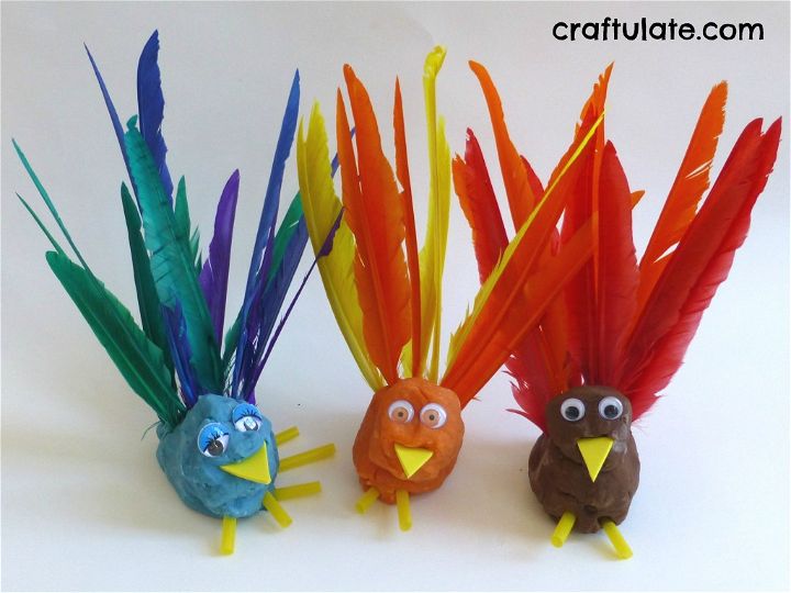 Play Dough Birds - a fun fine motor play activity