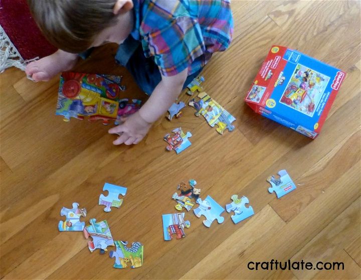 Playing with Puzzles [Fine Motor Fridays]