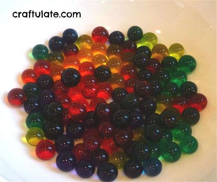 Colour Sorting with Water Beads