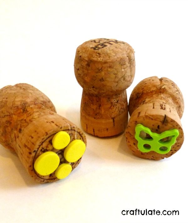 DIY Champagne Cork Stamps for Kids. Great for toddlers to grip!