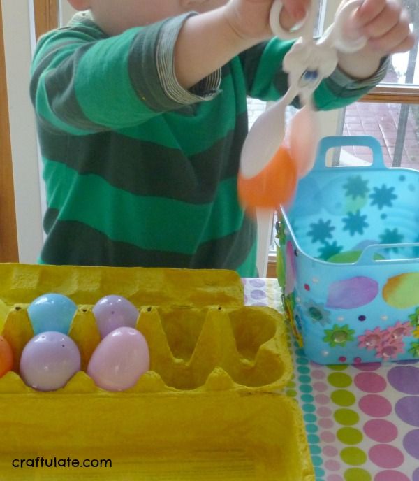 Easter Fine Motor Activity with Tongs - perfect for toddlers