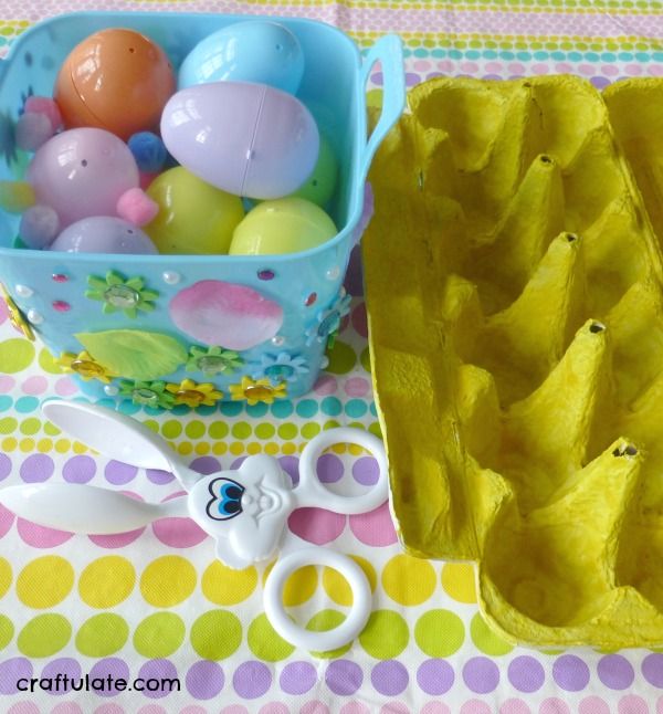 Easter Fine Motor Activity with Tongs - perfect for toddlers