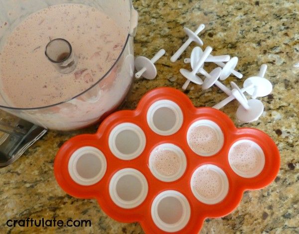 Frozen Strawberry Pops