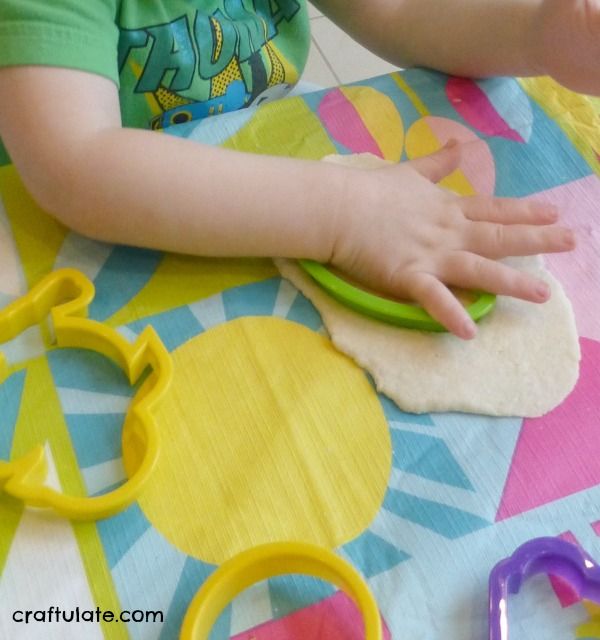 Quick Salt Dough Easter Ornaments - using a simple recipe and cookie cutters!