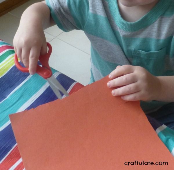 Developing Scissor Skills with a Cutting Tray - Mama.Papa.Bubba.