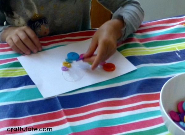 Button Art - a fun craft for kids!