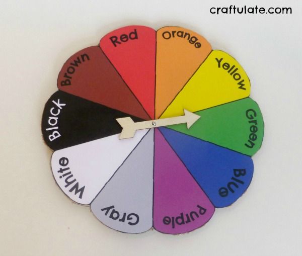 Colour Hunt Spinner for kids - with free printable!