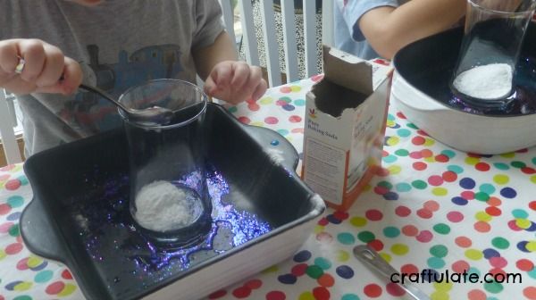 Sparkle Science Fun - a glittery explosion that kids will love!