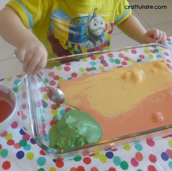 Sensory Oobleck for Fall - a fun sensory play recipe for kids