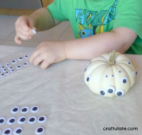 Googly Eye Pumpkins for kids to make