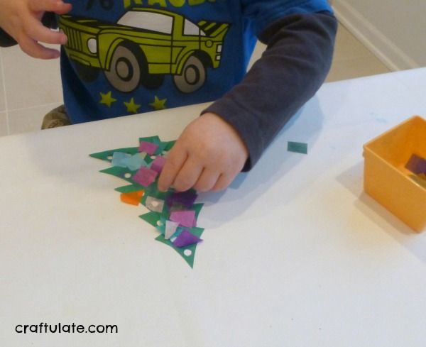 Christmas Tree Craft with Suncatcher Lights