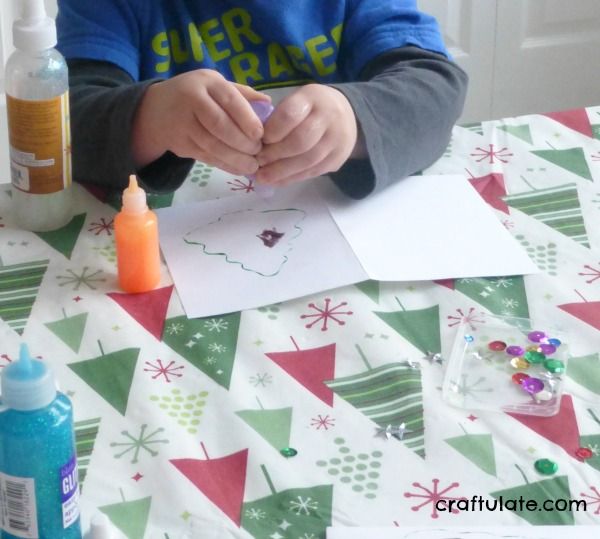 Kid-Made Christmas Thank You Cards from Craftulate