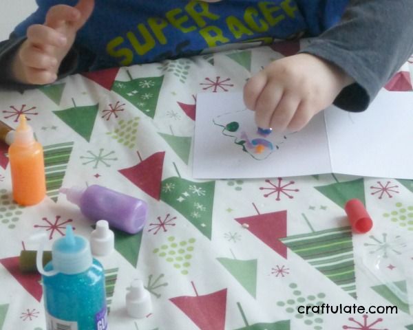 Kid-Made Christmas Thank You Cards from Craftulate
