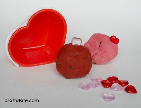 Valentine's Day Play Dough from Craftulate