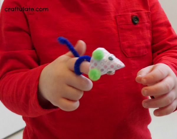 Mouse Finger Puppets - a kid made craft for pretend play