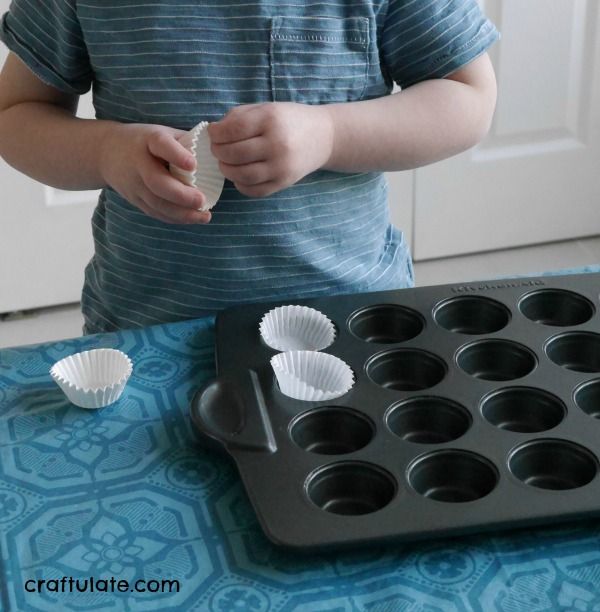 Rainbow Cupcakes - cooking with kids!