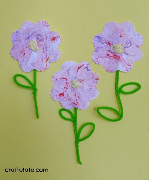 Pretty Spring Flower Craft by Craftulate