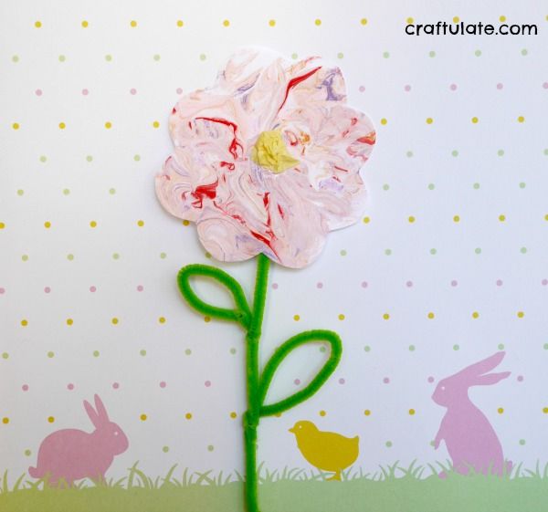 Pretty Spring Flower Craft for kids to make