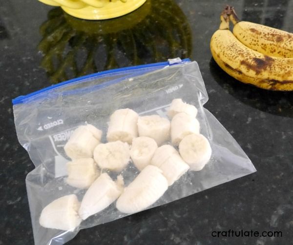 Banana Popsicles with Chocolate Chips