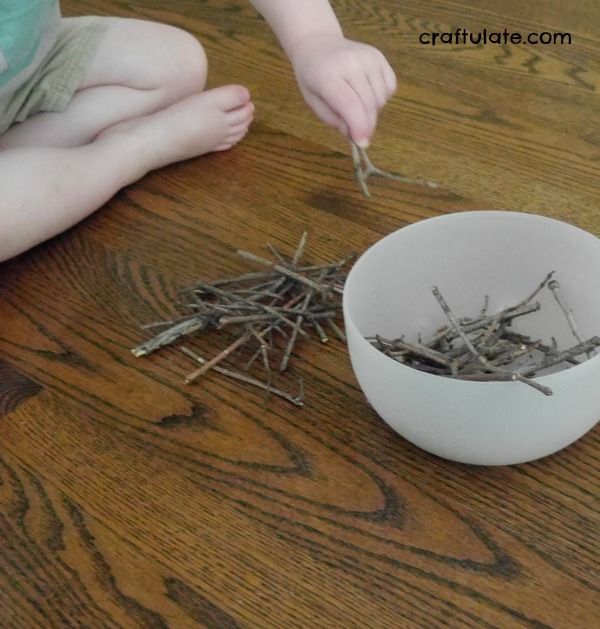 Building Nests - creative pretend play ideas