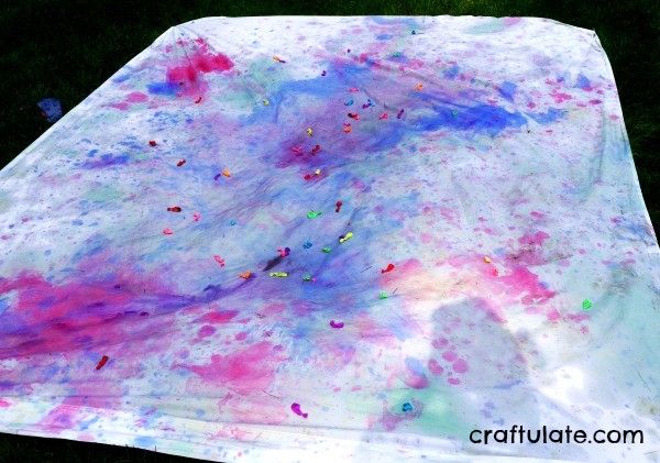 Paint Bombs - a messy outdoor art activity