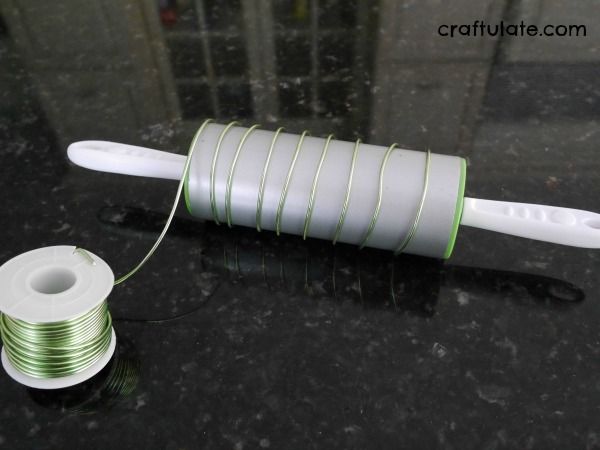 Spiral Bird Feeder - Craftulate