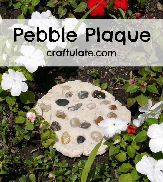 Pebble Plaque - a fun craft for kids made with salt dough