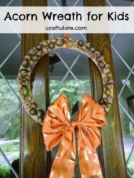 Acorn Wreath for Kids - a fun craft for fall!