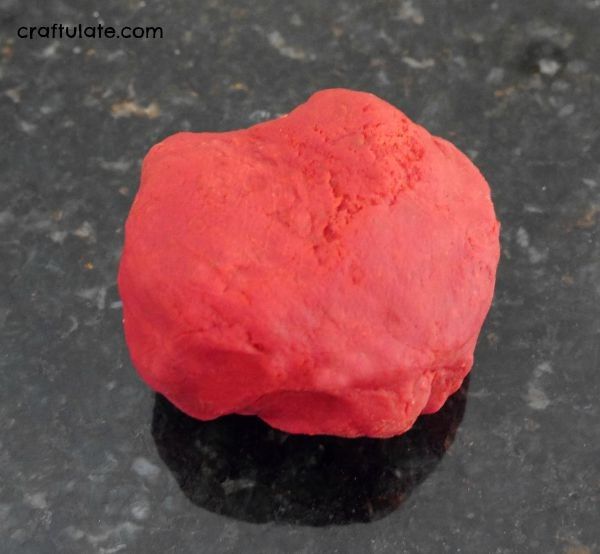 Pizza Making Play Dough Activity – The Pinterested Parent