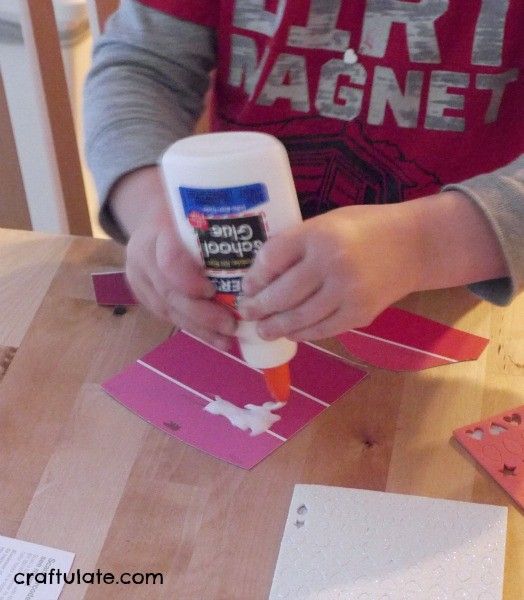 Paint Chip Monsters - a fun and easy craft for kids!