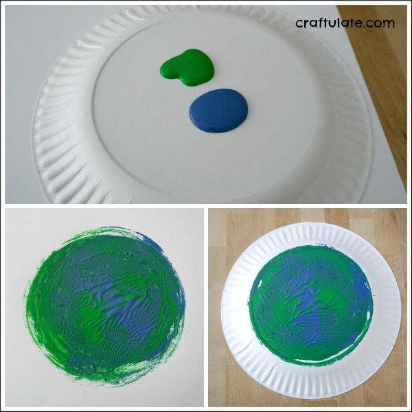 Paper Plate Spin Art Planets - a fun art project for kids learning about outer space!