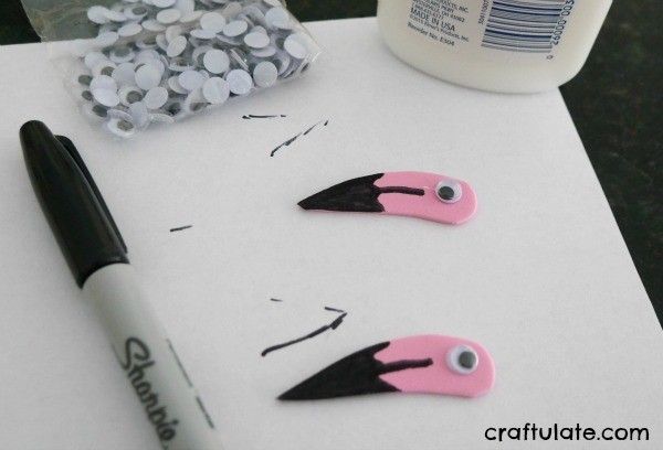 Valentine Flamingo Craft - a fun activity for the kids!