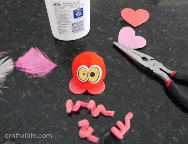 Valentine Pom Pom Bugs - a cute craft to make with kids!