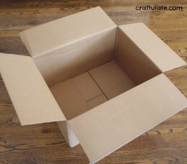 Cardboard Box Boat - a fun toy to make for kids!