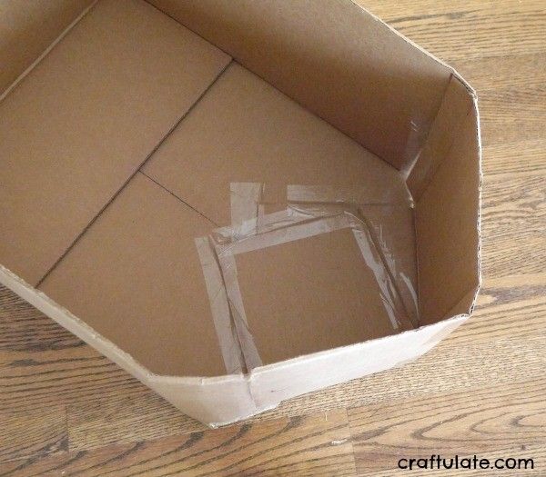 Cardboard Box Boat - a fun toy to make for kids!