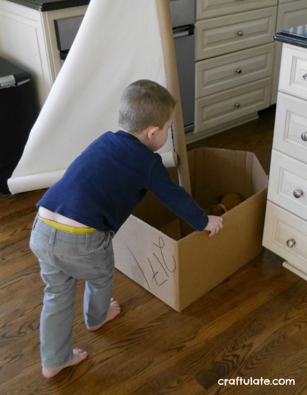 Cardboard Box Boat - a fun upcycling craft to make for the kids!