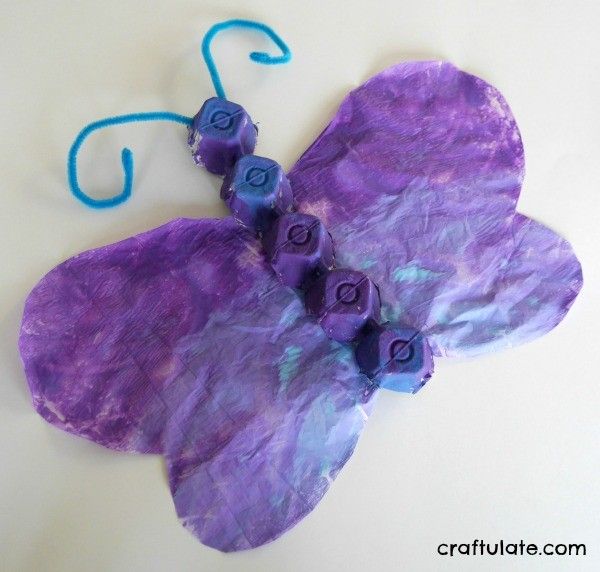 Egg Carton Butterfly Craft - a cute springtime craft for kids made from recyclables