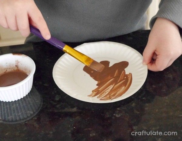 Paper Plate Owl Craft - a fun activity for kids