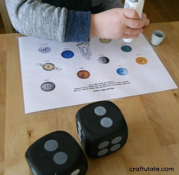 Planets Game with Dice - with free printable