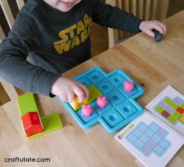 Three Little Piggies - a logic game for preschoolers