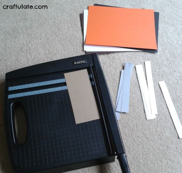 Accordion Paper Animals - a fun craft for kids to make!