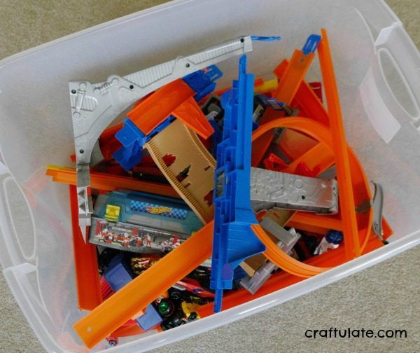 Hot wheels shop track storage