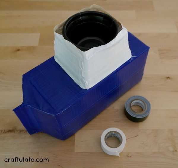 Milk Carton Boat - a fun craft that kids will love!