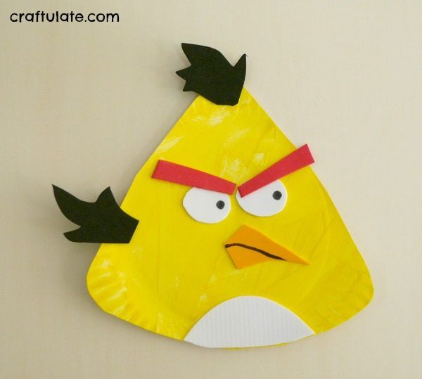 Angry Birds Paper Plates - a fun craft for kids to make!