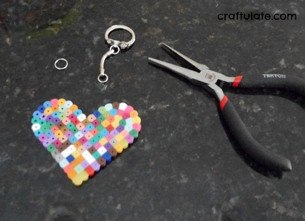 Perler Bead Key Chains - a fun craft for kids to make. Great for gifts!